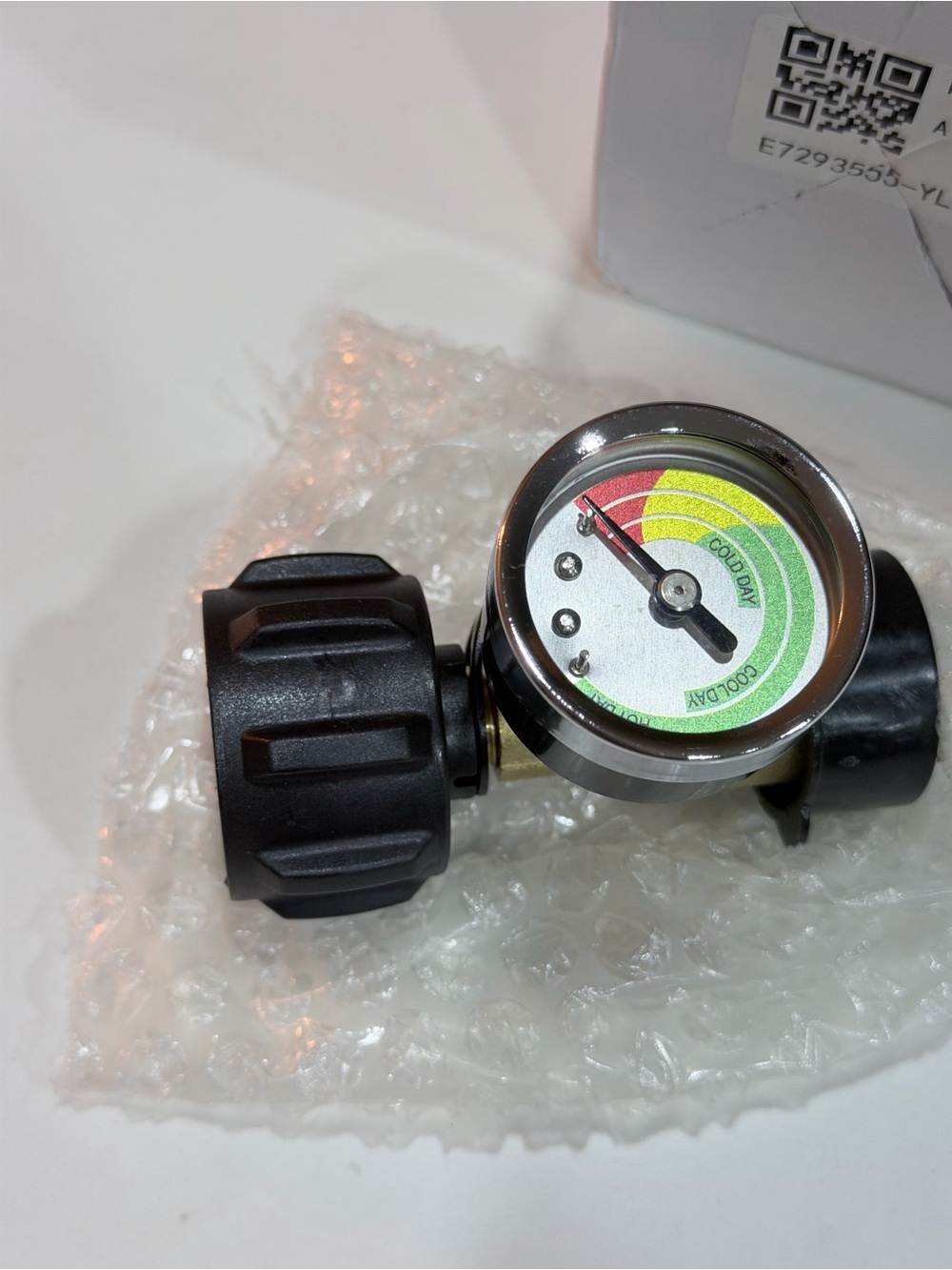 Universal Propane Tank Gauge Level Indicator with a QCC1/Type 1 connection